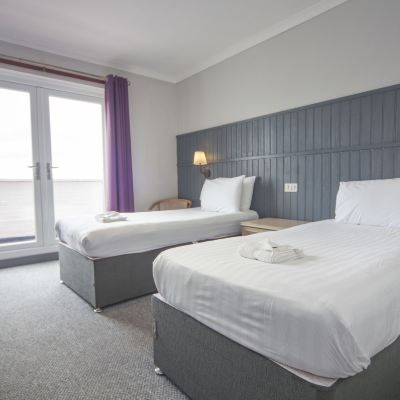 Twin Room The Highfield Hotel Promo Code