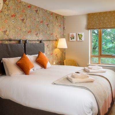 Two-Bedroom Apartment The Royal Foundation of St Katharine Promo Code