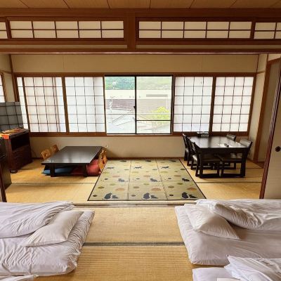 和風ファミリースーペリアルーム(共用バスルーム) 和モダン温泉館 湯布院あかりの宿 クーポン