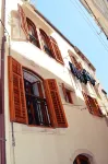M & J Central Suites