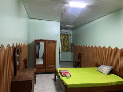 บีนา'ส อินน์ โรงแรม โรงแรมใน