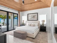 Blessing on the Bay - Brand New 4 bedroom Luxury Beachfront house Hotels in Steventon