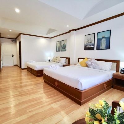 Deluxe Room Charlie Place Hotel Promo Code