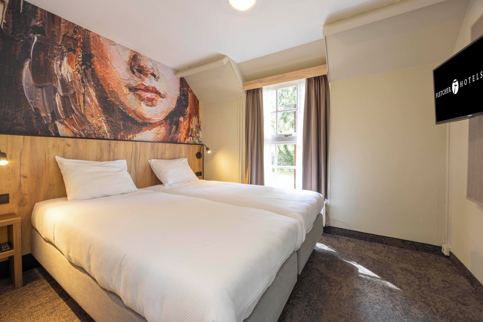 带露台的家庭房