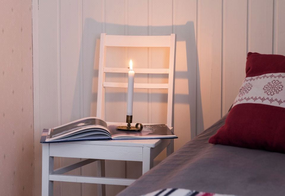 木屋， 2 间卧室， 桑拿浴 （Varsta）