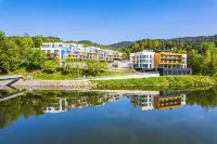Lake View Żywiec Resort & SPA Hotel di 