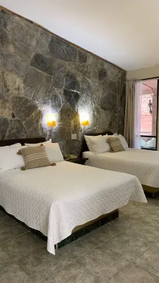 Hotel El Rancho Ξενοδοχεία στην πόλη 