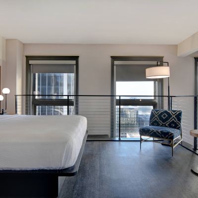Suite, Multiple Beds, Non Smoking, City View (Bi-Level)