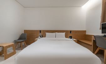 Wonju Stay Hotel - Housity
