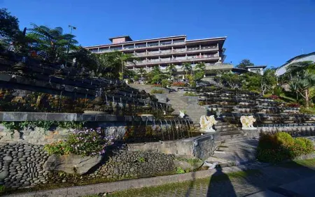 Seruni Hotel Gunung Gede