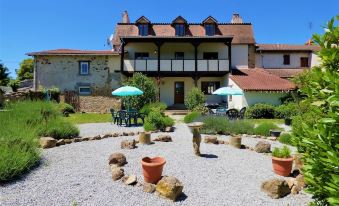 L'Ancien Presbytere Chambres d'Hote ou Gite