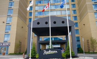 Radisson Suite Hotel - Toronto Airport