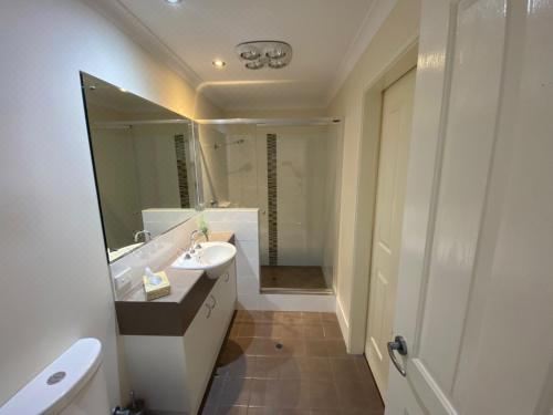 三卧室联排别墅