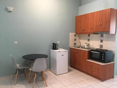 Helios Apartments Studio With Mountain View