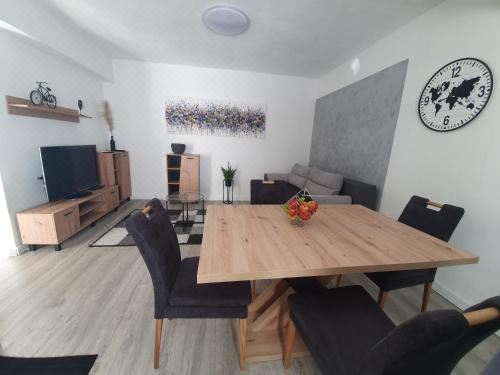 Amama One-Bedroom Apartment