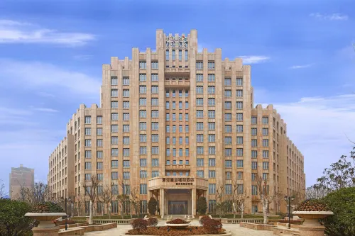 Four Points by Sheraton Luohe