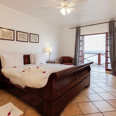 One-Bedroom Suite with Ocean View The Old Gin House Promo Code