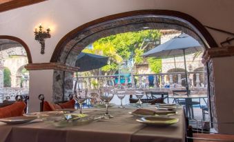 Hotel Ex-Hacienda la Pitaya Queretaro - Housity