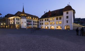 Hotel Krone Thun - Housity