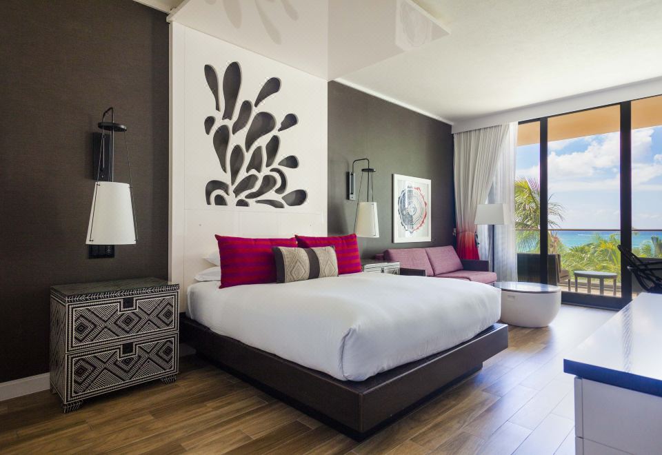 1張特大床優質海濱泳池景