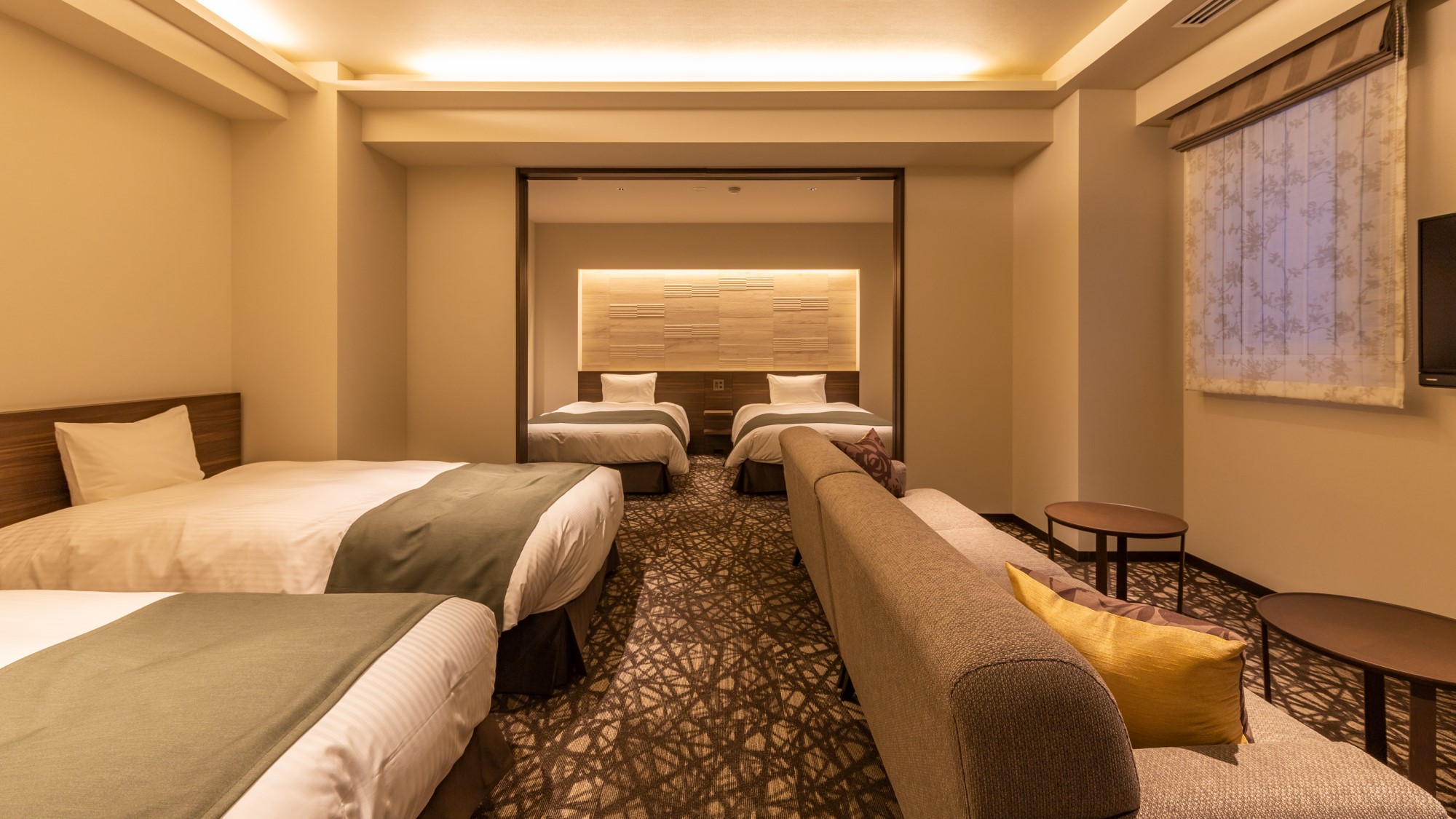 新馆豪华四人房