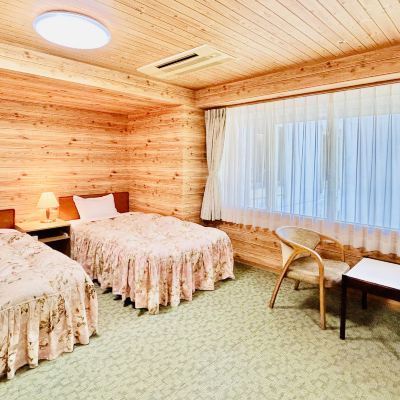 標準四人房 川湯綠屋山水館飯店優惠