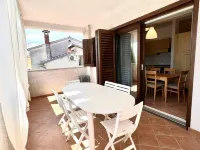 Charming Apartment With Garden Hotéis em Funtana