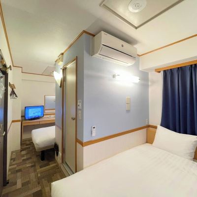 別のツインルーム(喫煙) 東横INN京都四条大宮 クーポン