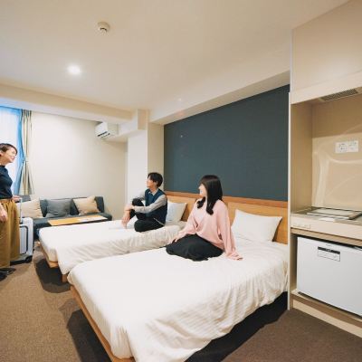 三人房， 帶獨立浴室 （附小廚房） 留夜大阪心齋橋 - 青年旅舍優惠