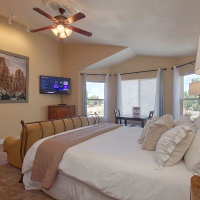 Monument Room Castle Creek B&B Promo Code