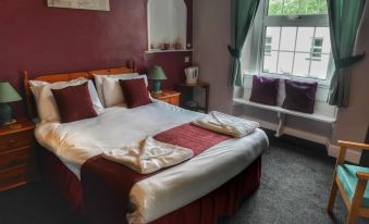 The Fountain Inn - Housity