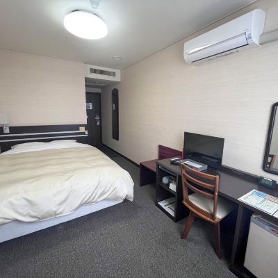 ダブルベッド 浴室・シティビュー付き - 禁煙 ホテルクラウンヒルズ富士宮　西富士宮駅前 クーポン