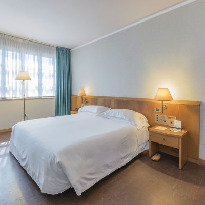 Junior Suite Caesar's Hotel Promo Code