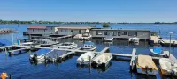 Visserslust Rooms, Appartments and Houseboats Hotel di 