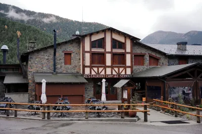 Hotel Restaurant Camp del Serrat Hotels in 