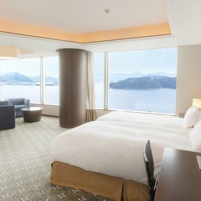 瀬戸内リゾートフロア ジュニアスイート (ツインベッド+エキストラベッド) 禁煙 浴室とトイレ付き グランドプリンスホテル広島 クーポン