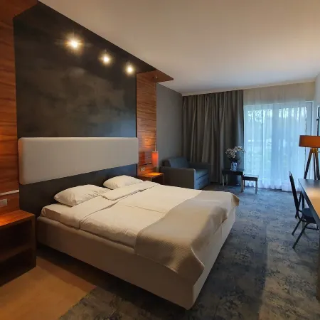 Green Garden Hotel