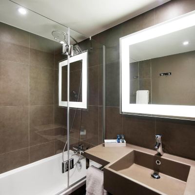 Junior Suite, 1 Double Bed (up To 2 Adults & 2 Children)