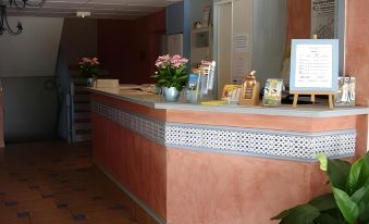 Les Mimosas - Housity