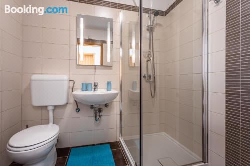 两卧室公寓 - 带花园