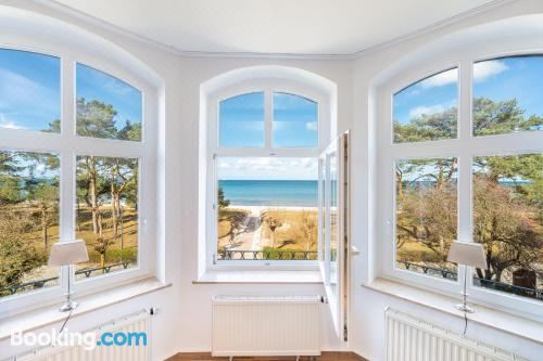 一楼带海景的一卧公寓