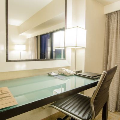 兩張雙人床房（行政樓層） 洛杉磯機場希爾頓酒店優惠