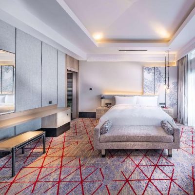 King Suite With Lake View Kupon Double Tree by Hilton Putrajaya Lakeside