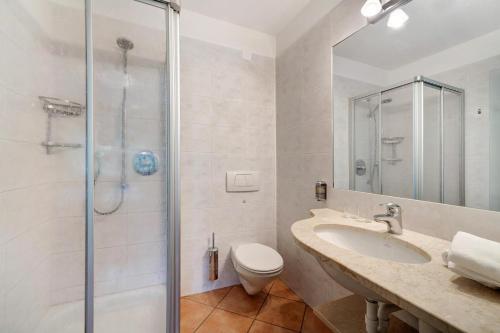 高级一卧室带阳台公寓