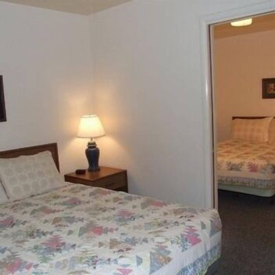 Double Room With 2 Bedrooms, 1 Queen Bed And 1 Double Bed Chief Motel Promo Code