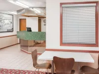 Super 8 by Wyndham Shipshewana Hotels in LaGrange County