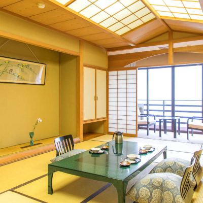 和風オーシャンビュールーム(浴室)(高層階) 碧き凪ぎの宿　明治館 クーポン