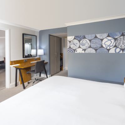 一卧室超大特大床套房帶休息室通行權 約克郡皇冠假日酒店優惠