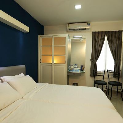 Twin Room Without Air Conditioning