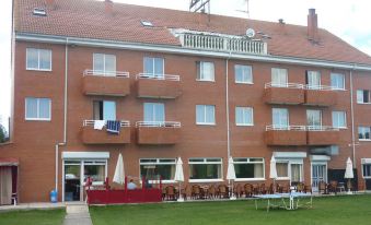 Hotel la Alegría